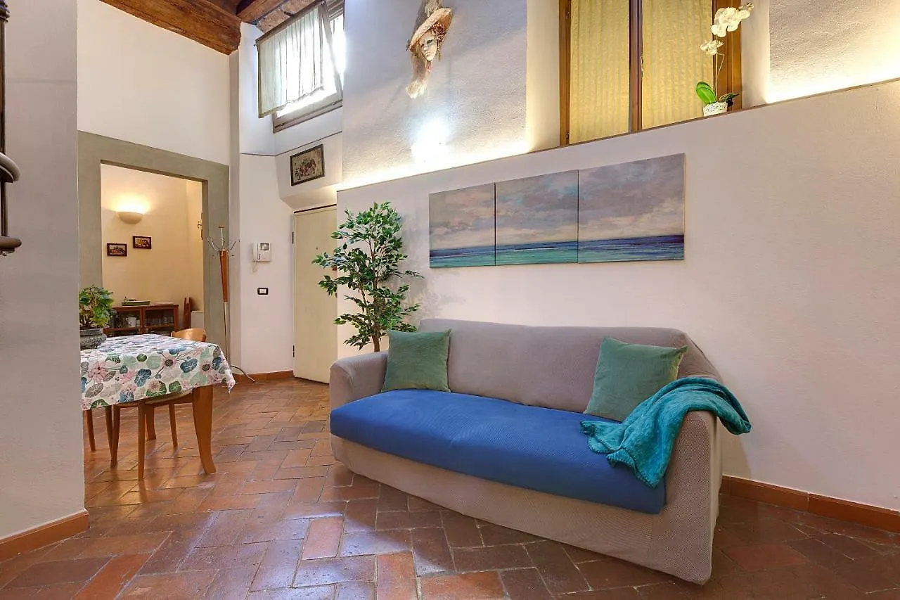 Dante Pitti Palace Apartment Florence 0*,  Italy